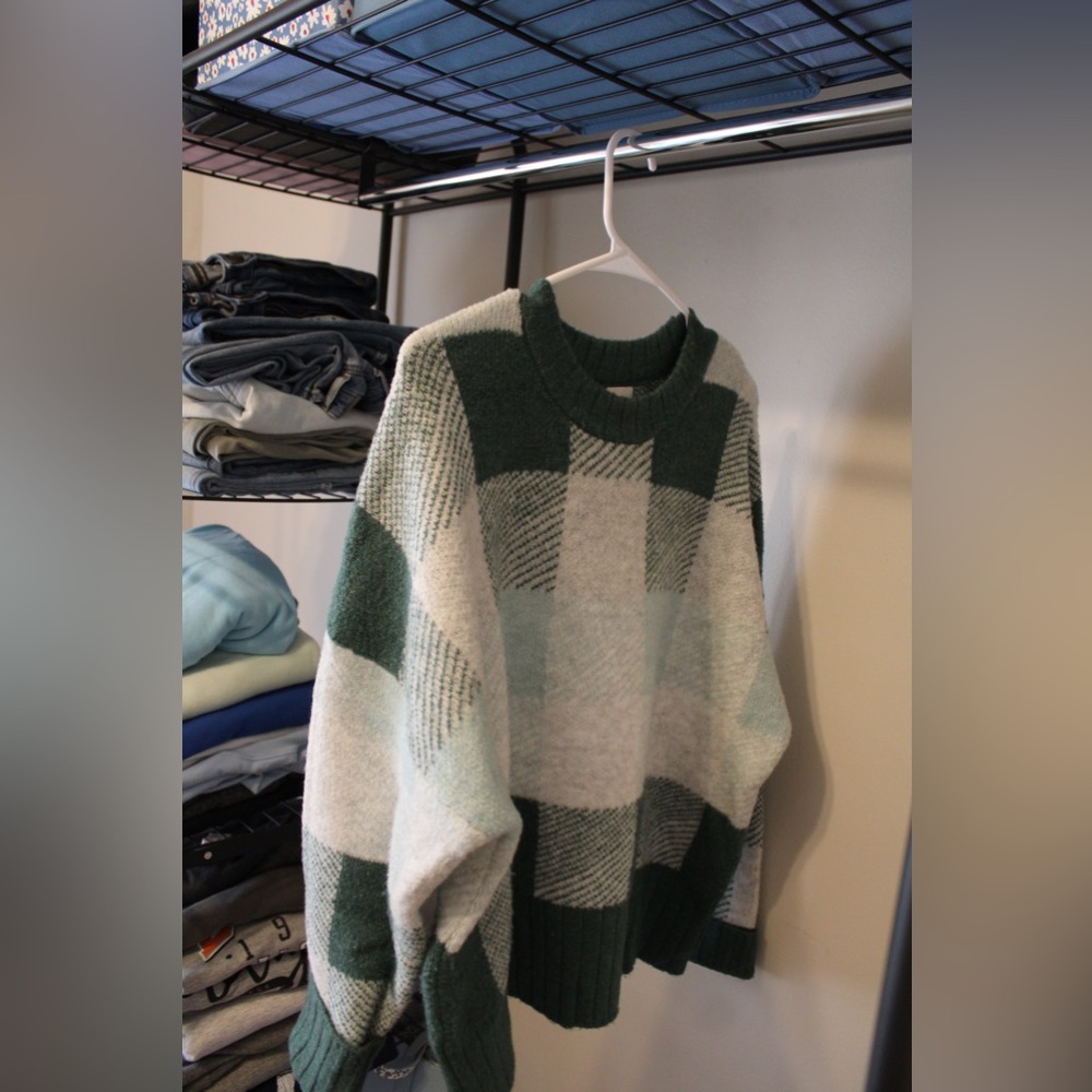 Checkered Turquoise Sweater - Picture 2 of 2